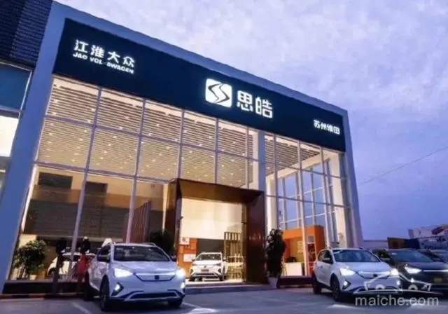 现货、合约现货以及期货交易在外汇交易中所占的比重较大