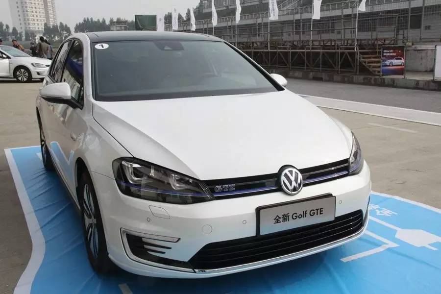 江淮和悦双燃料汽车_江淮汽车股票_江淮轻卡汽车